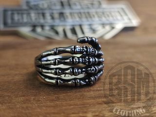 Anello Mano Scheletro