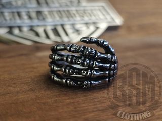 Anello Mano Scheletro