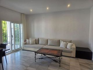 Casa pareada en alquiler en Lomas de Marbella Club - Puente Romano en Marbella