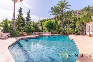 Chalet en alquiler en Vistahermosa en Alicante