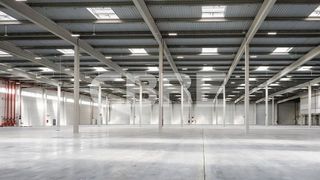 Nave industrial en alquiler en Los Olivos - Los Ángeles - Perales del río en Getafe
