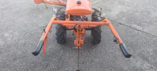 Motocultor Piva M9 B y remolque con accesorios