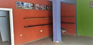 Local comercial en alquiler en Plaza de Toros - Santa Rita en Almería