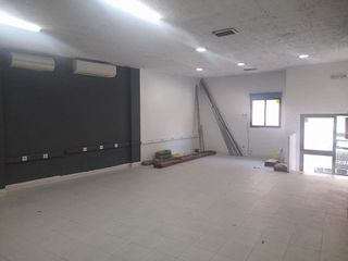 Local comercial en alquiler en Zona Estación en Rozas de Madrid (Las)