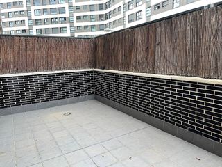 Piso en alquiler en Adelfas en Madrid