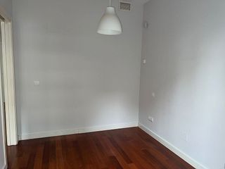 Piso en alquiler en Adelfas en Madrid