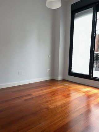 Piso en alquiler en Adelfas en Madrid