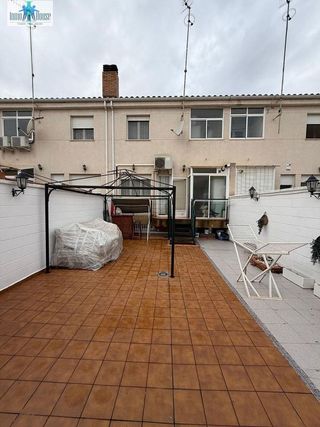 Casa adosada en venta en Hermanos Falcó - Sepulcro Bolera en Albacete