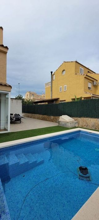 Casa pareada en venta en La Conarda en Pobla de Vallbona (la)