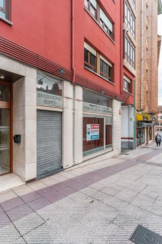 Local comercial en venta en Milán - Pumarín - Teatinos en Oviedo