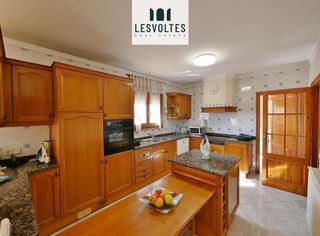 Chalet en venta en Bisbal d´Empordà, La