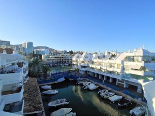 Piso en venta en Puerto Marina en Benalmádena