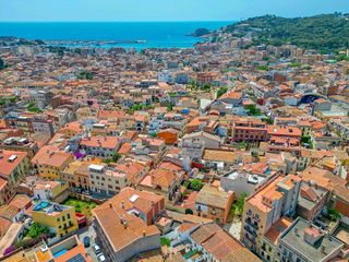 Piso en venta en L'Eixample en Sant Feliu de Guíxols