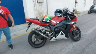 Yamaha R1 2003 con (90.000) kilómetros