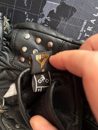 Guantes Moto 12+1 Madrid Angel Nieto