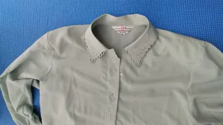 Blusa Vintage Verde Agua Bordado Suizo