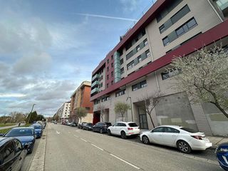 Local comercial en venta en AVE - Villimar en Burgos