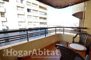 Piso en venta en Mercado en Alicante