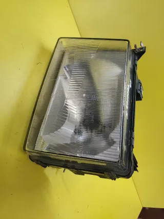 FARO DELANTERO IZQUIERDO MERCEDES MB100 CITYTRANS