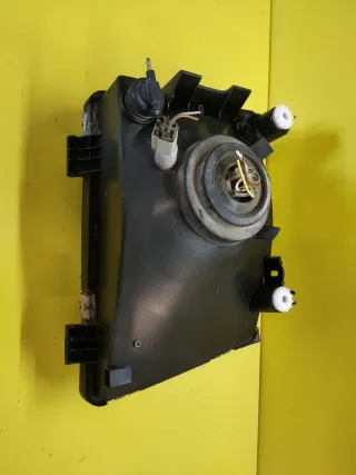 FARO DELANTERO IZQUIERDO MERCEDES MB100 CITYTRANS