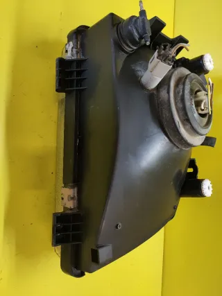 FARO DELANTERO IZQUIERDO MERCEDES MB100 CITYTRANS