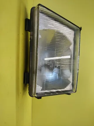 FARO DELANTERO IZQUIERDO MERCEDES MB100 CITYTRANS