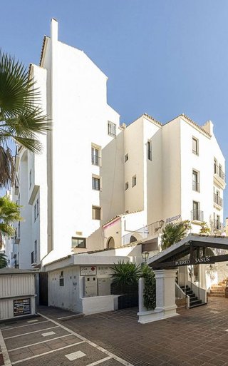 Piso en venta en Puerto Banús en Marbella