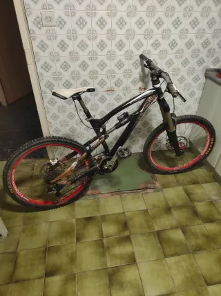 Bicicleta Montaña Descenso Lapierre,