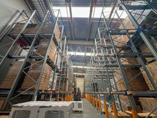 Nave industrial en venta en Alovera