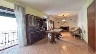 Casa adosada en venta en Loja