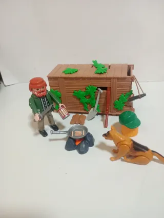Playmobil cazador con Figura Perro y trampa