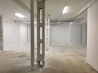 Local comercial en alquiler en Vallehermoso en Madrid