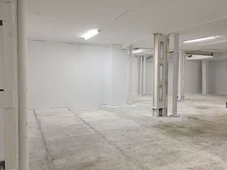 Local comercial en alquiler en Vallehermoso en Madrid