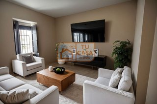 Casa adosada en venta en Ciudad Monumental en Cáceres