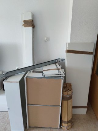 Cama IKEA BRIMNES 140x200 con almacenaje y colchón