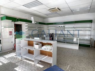 Local comercial en alquiler en Los Ángeles en Madrid