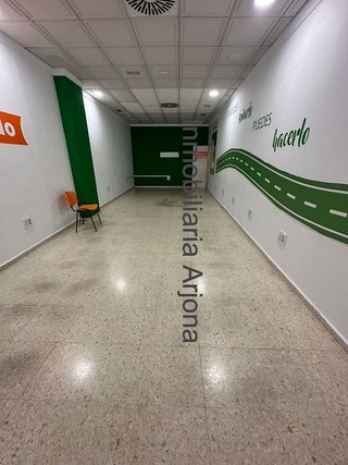 Local comercial en venta en Lucena