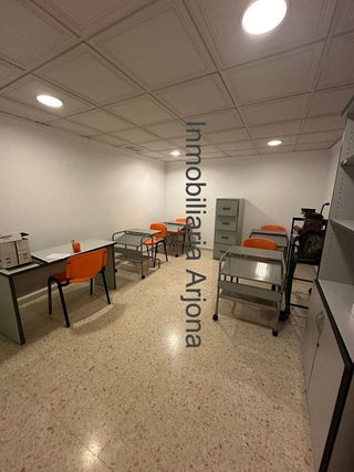 Local comercial en venta en Lucena