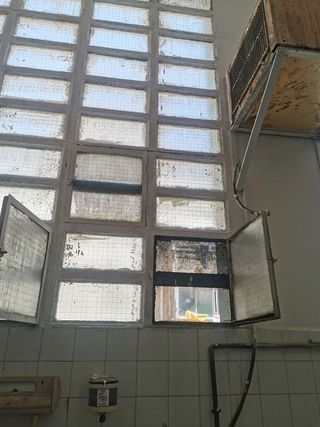 Local comercial en alquiler en Pinares de Venecia en Zaragoza