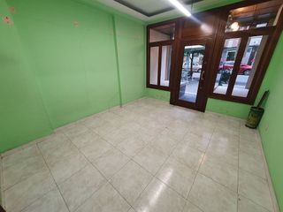 Local comercial en alquiler en Laviada en Gijón