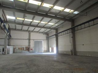 Nave industrial en alquiler en Tablada en Sevilla
