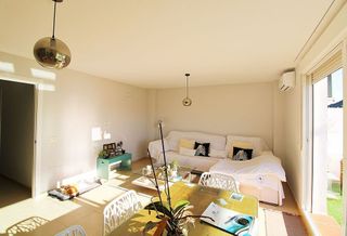 Casa adosada en venta en Coín
