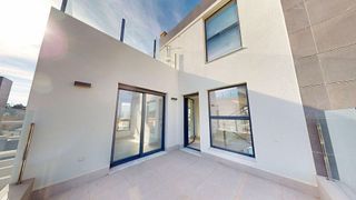 Chalet en venta en Los Balcones - Los Altos del Edén en Torrevieja