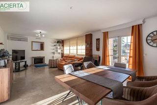 Chalet en venta en Crta. De la Sierra en Granada