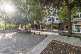 Local comercial en venta en Pajaritos - Plaza de Toros en Granada