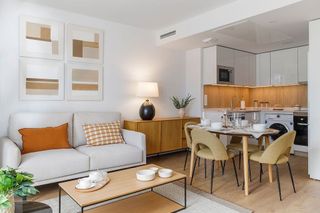 Piso en alquiler en Valdebebas - Valdefuentes en Madrid