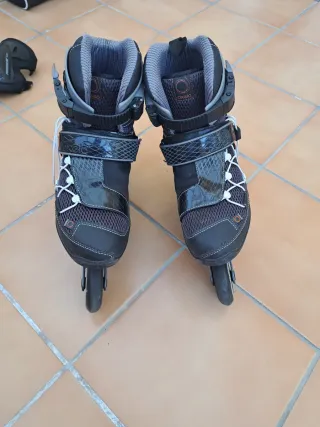 Patines en línea Oxelo Talla 39-41 + Protecciones