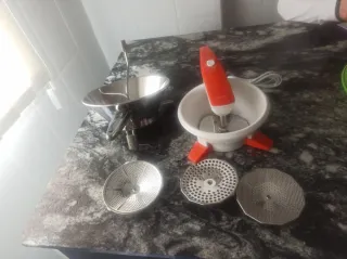 Pasapurés Eléctrico y Manual