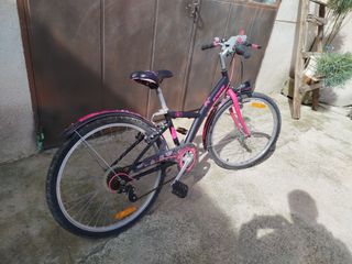 Bicicleta Btwin Poply 500 Negra y Rosa