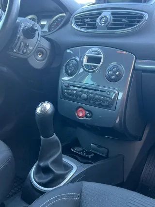 Renault Clio 2011